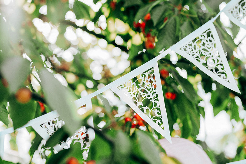 Paper garland, pearl white, 19.5 x 3 m Partydeco