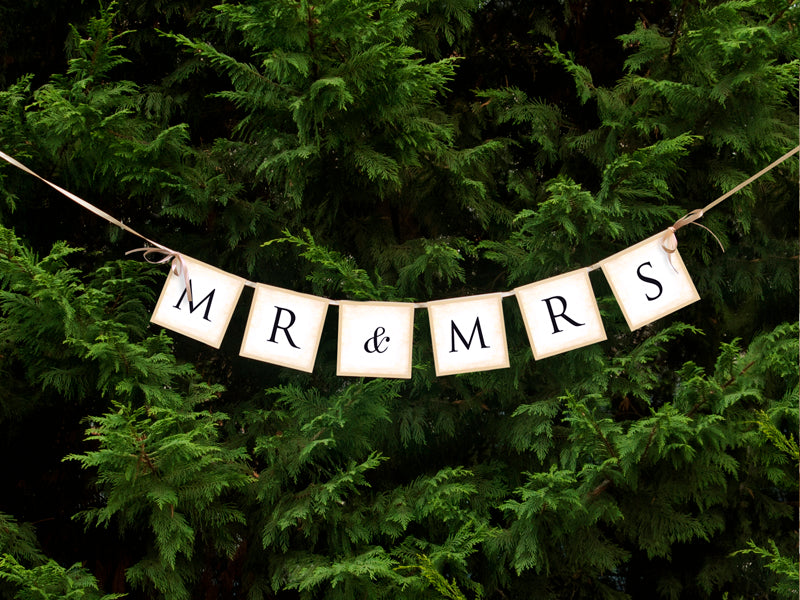 Paper Banner Mr and Mrs, 77 cm Partydeco