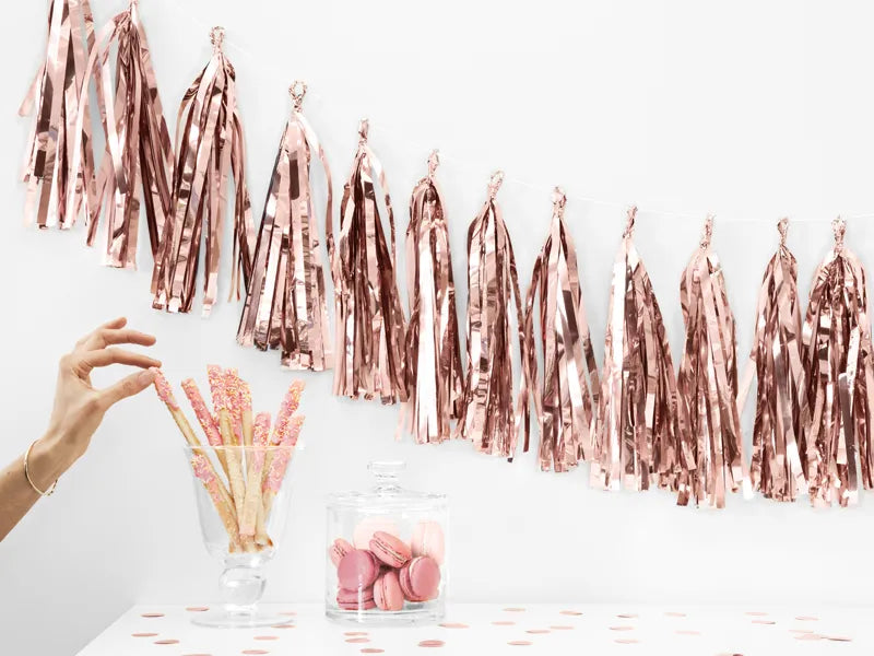 Guirnalda de borlas de papel de aluminio, oro rosa, (12 borlas)